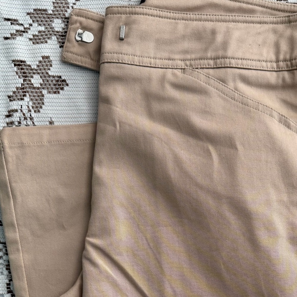New York & Company Women's Tan Straight Leg Pants